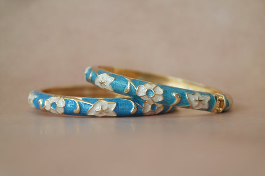 Aabha Pushp Bangle