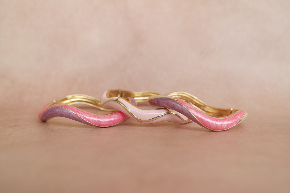 Gulaabi Dhun Stack enamel bangle by Rangat — three wavy bangles in soft blush