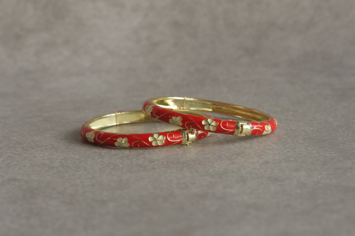 Sunehri Bel Bangle
