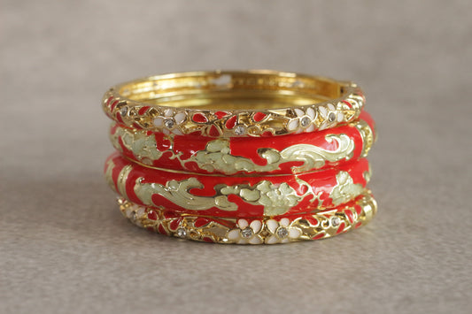 Laal Mehr Stack