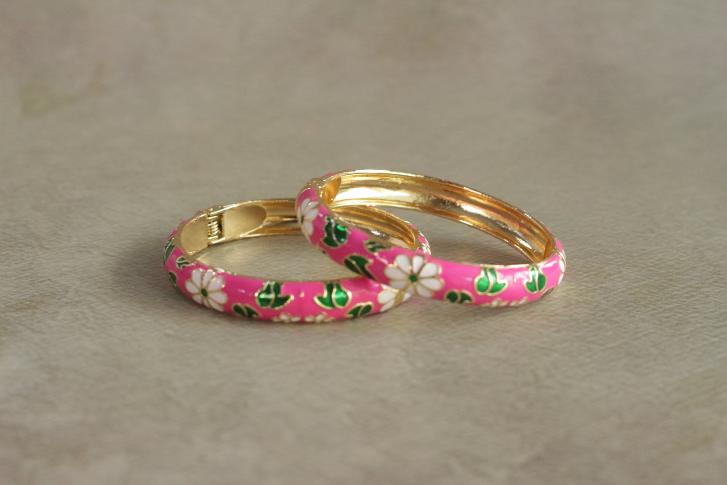 Gulabi Baagh Bangle