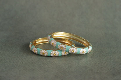 Pista Phool Bangle