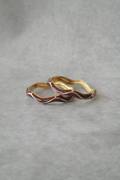 Surkh Leher Bangle