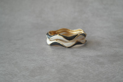 Kaari Leher Bangle