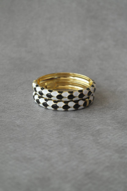 Kaari Chaand Bangles
