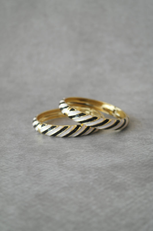 Sunehri Rekha Bangle