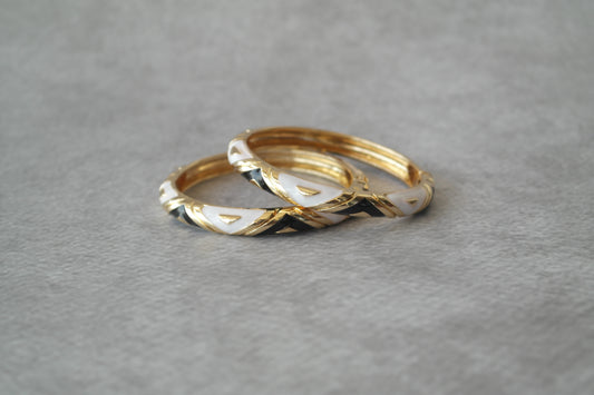Kaari Meher Bangle