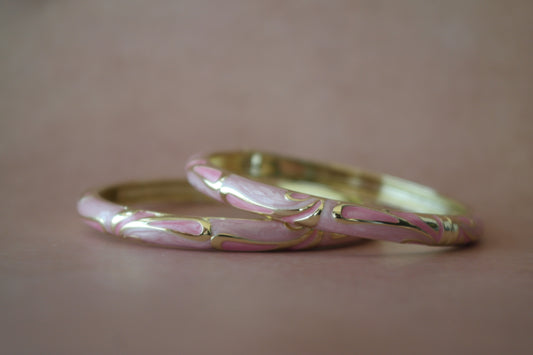 Lehra Bangle