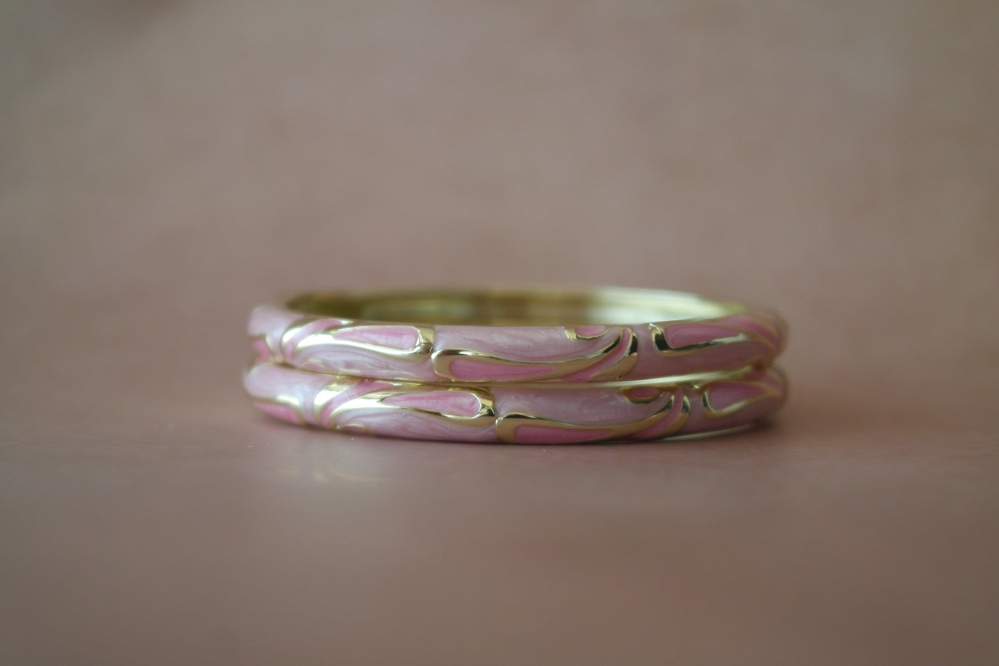 Lehra Bangle