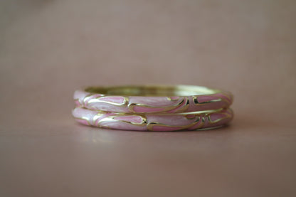 Lehra Bangle