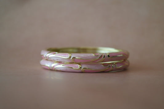 Lehra Bangle