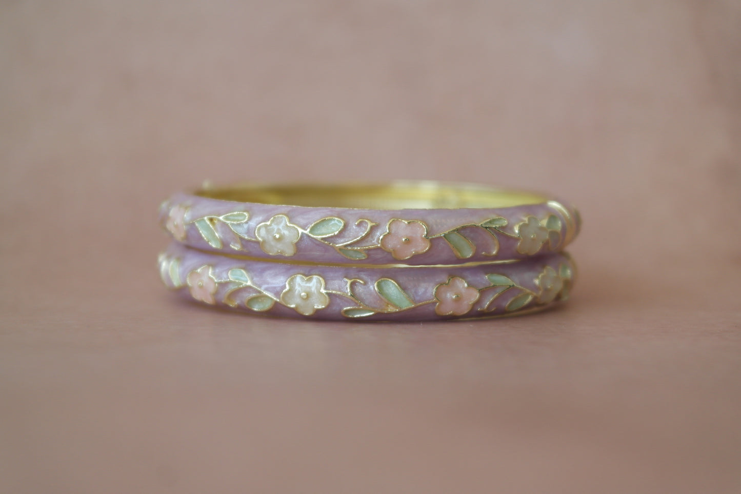 Ambar Kusum Bangle