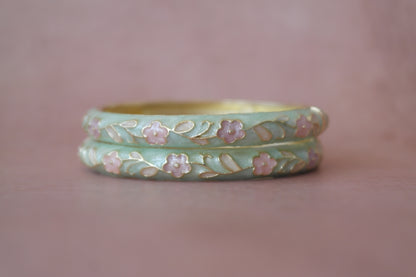 Pista Pankhuri Bangle