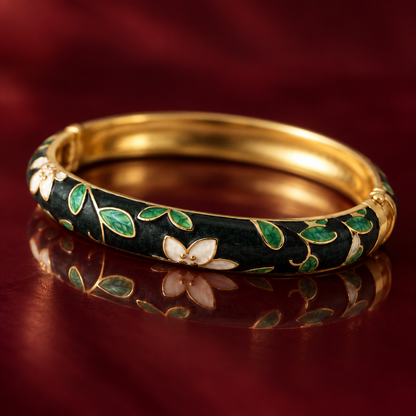 Kaari Baagh Leher enamel bangle by Rangat — reflective macro