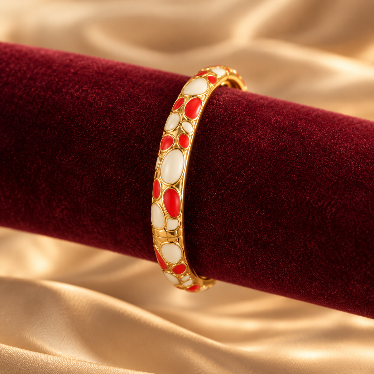 Laal Rekha — velvet display | Rangat campaign batch 4