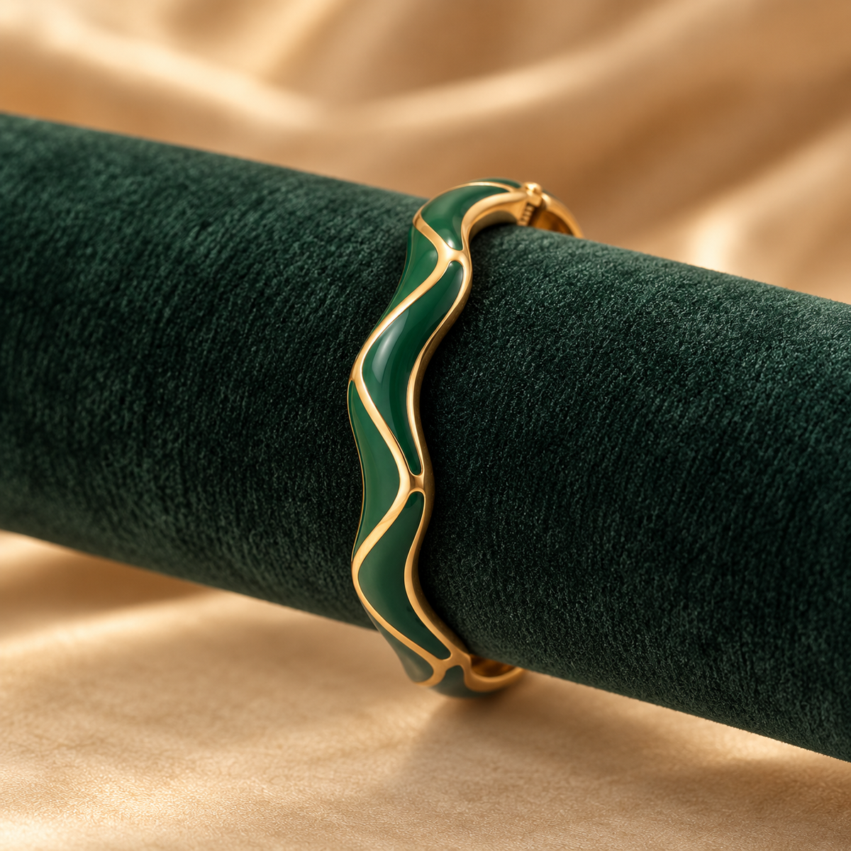 Panna Leher — velvet display | Rangat campaign batch 4