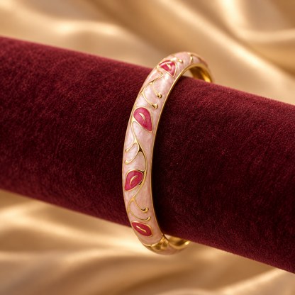 Ruhani — velvet display | Rangat campaign batch 4